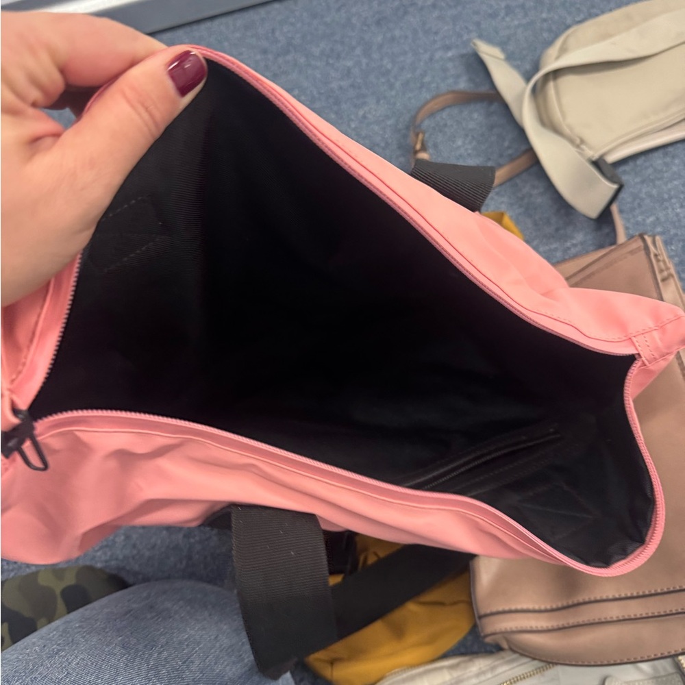 Storage closet clear out women’s bags and accessories - Picture 12 of 15